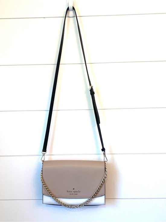 kate spade Handbags - kate spade “Madison willow” Two-Tone Taupe and White Crossbody with Gold Chain